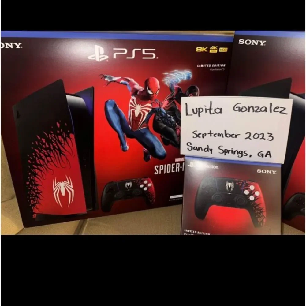 Play Station 5 Spiderman bundle limited edition